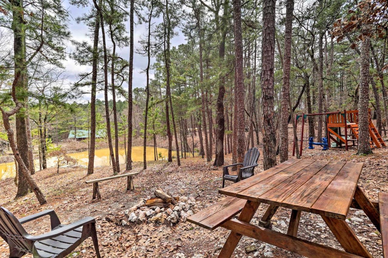 Broken Bow Log Cabin With Fire Pit, Pond, And Deck! Εξωτερικό φωτογραφία
