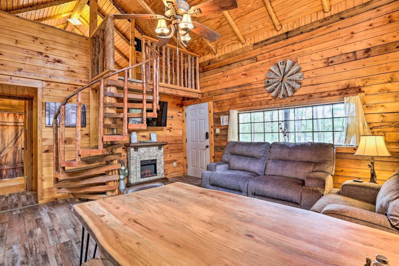Broken Bow Log Cabin With Fire Pit, Pond, And Deck! Εξωτερικό φωτογραφία