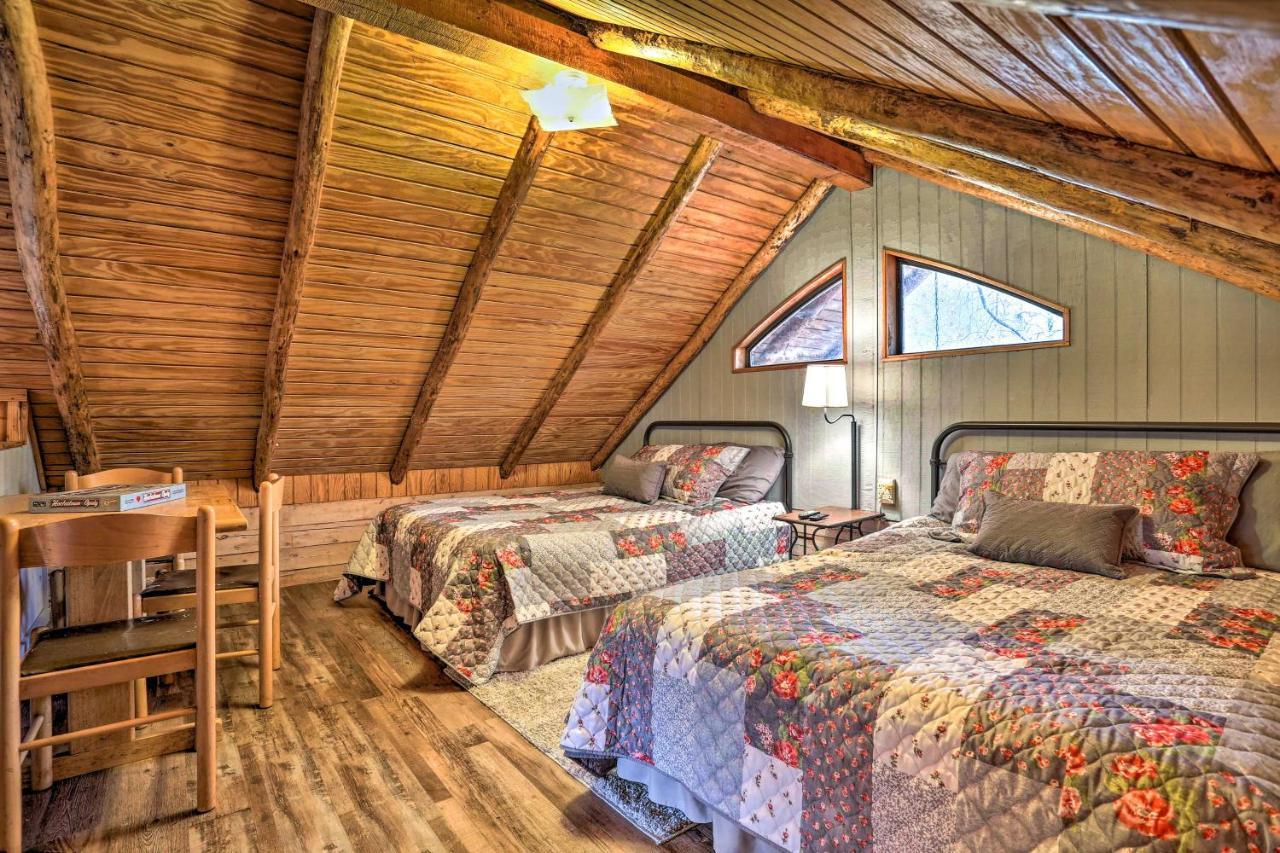 Broken Bow Log Cabin With Fire Pit, Pond, And Deck! Εξωτερικό φωτογραφία