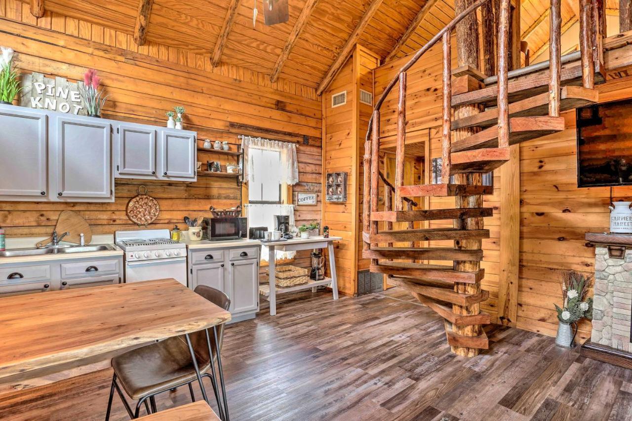 Broken Bow Log Cabin With Fire Pit, Pond, And Deck! Εξωτερικό φωτογραφία